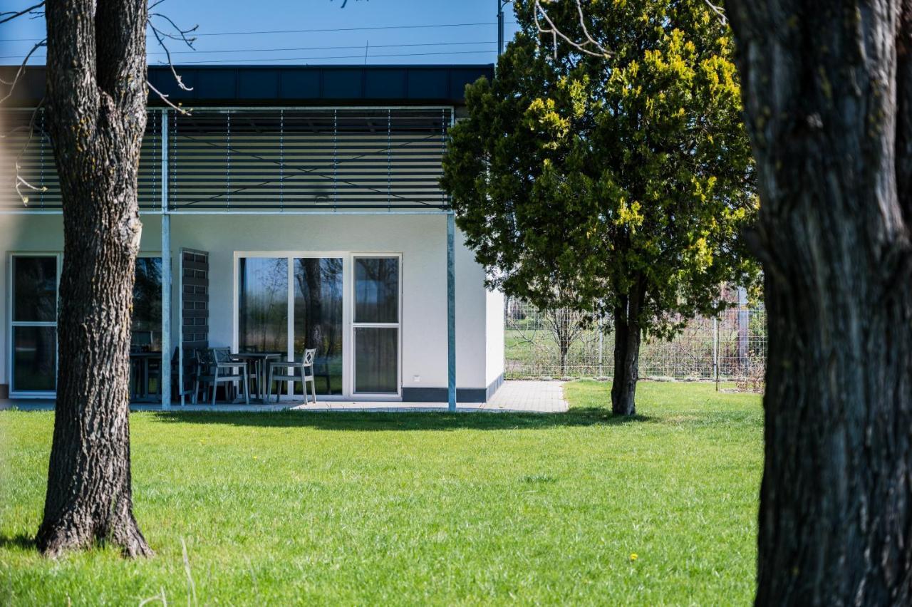 Sun City Vízisport Paradicsom Hódmezővásárhely Exterior foto